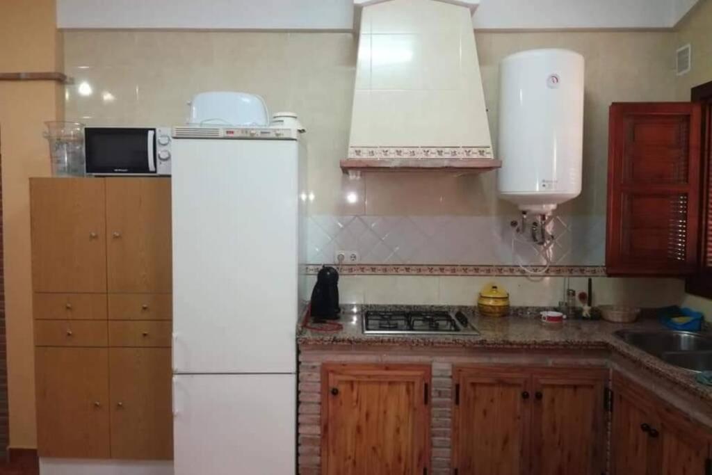 Casa Rural El Mirador Велес Экстерьер фото