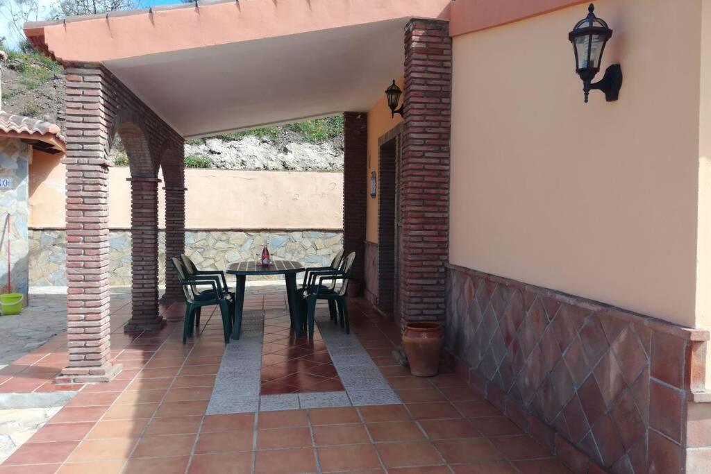 Casa Rural El Mirador Велес Экстерьер фото