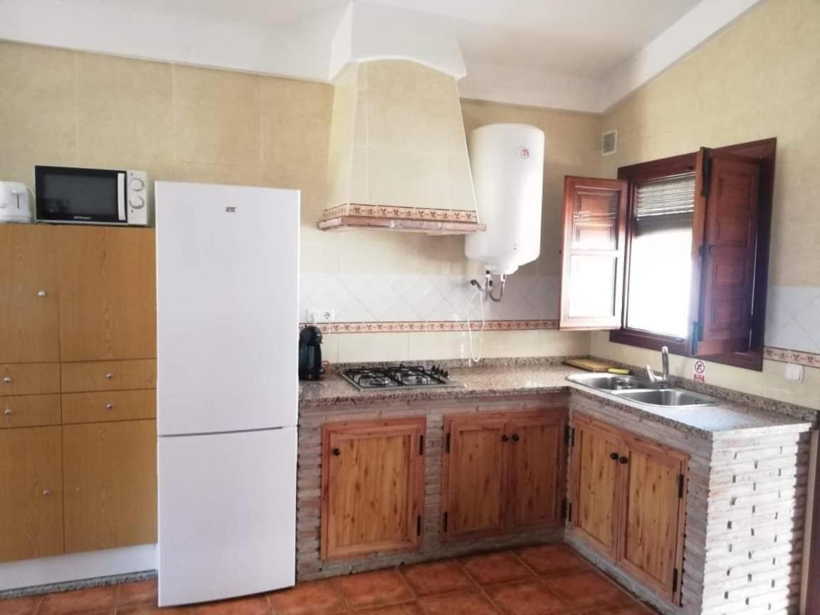 Casa Rural El Mirador Велес Экстерьер фото